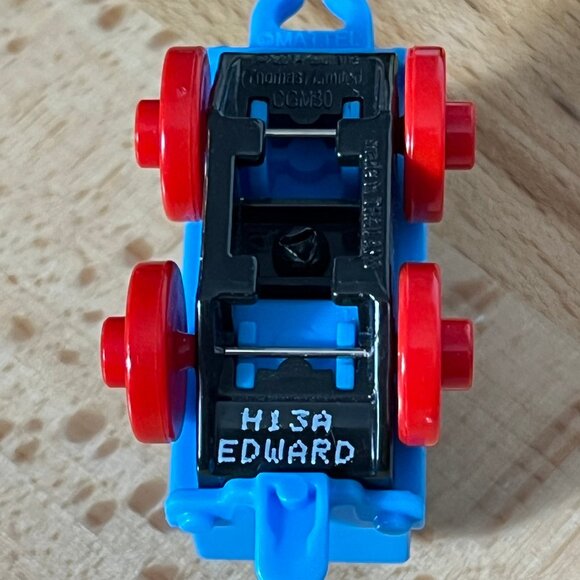 Thomas & Friends Toy Trains MINIS Mixed Train Lot - Picture 5 of 6